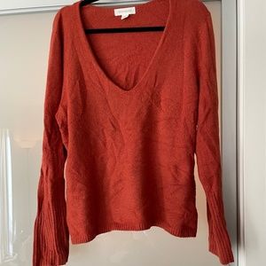 Size L woolBlend treasure and bond sweater vneck